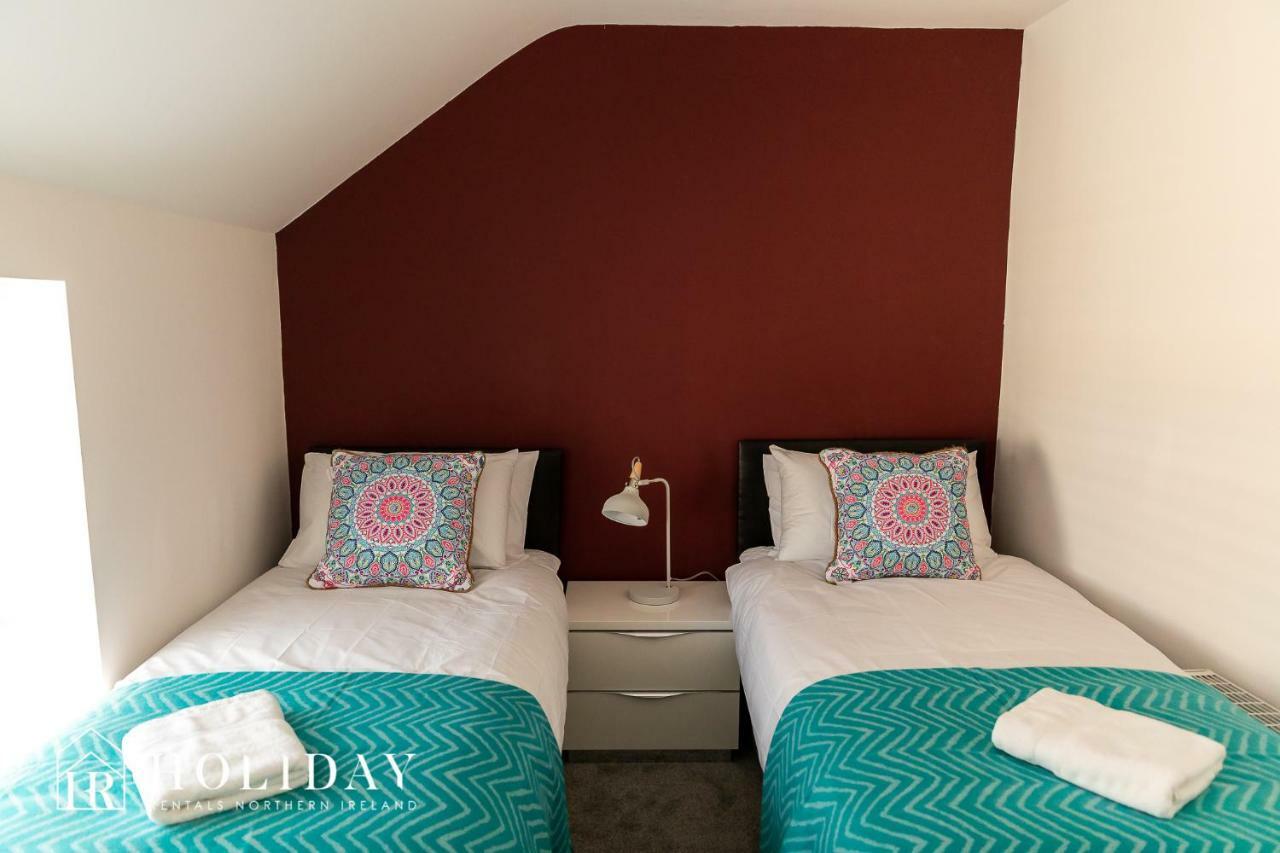 Вилла Portrush Penthouse Экстерьер фото